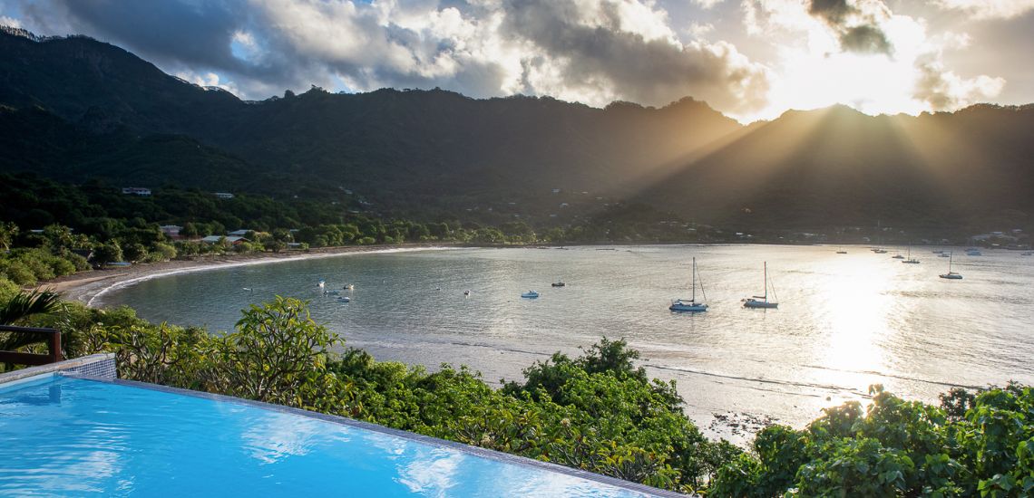https://tahititourisme.cn/wp-content/uploads/2017/08/Tahiti-Tourisme_Cover-Image-1140x550px-5.jpg