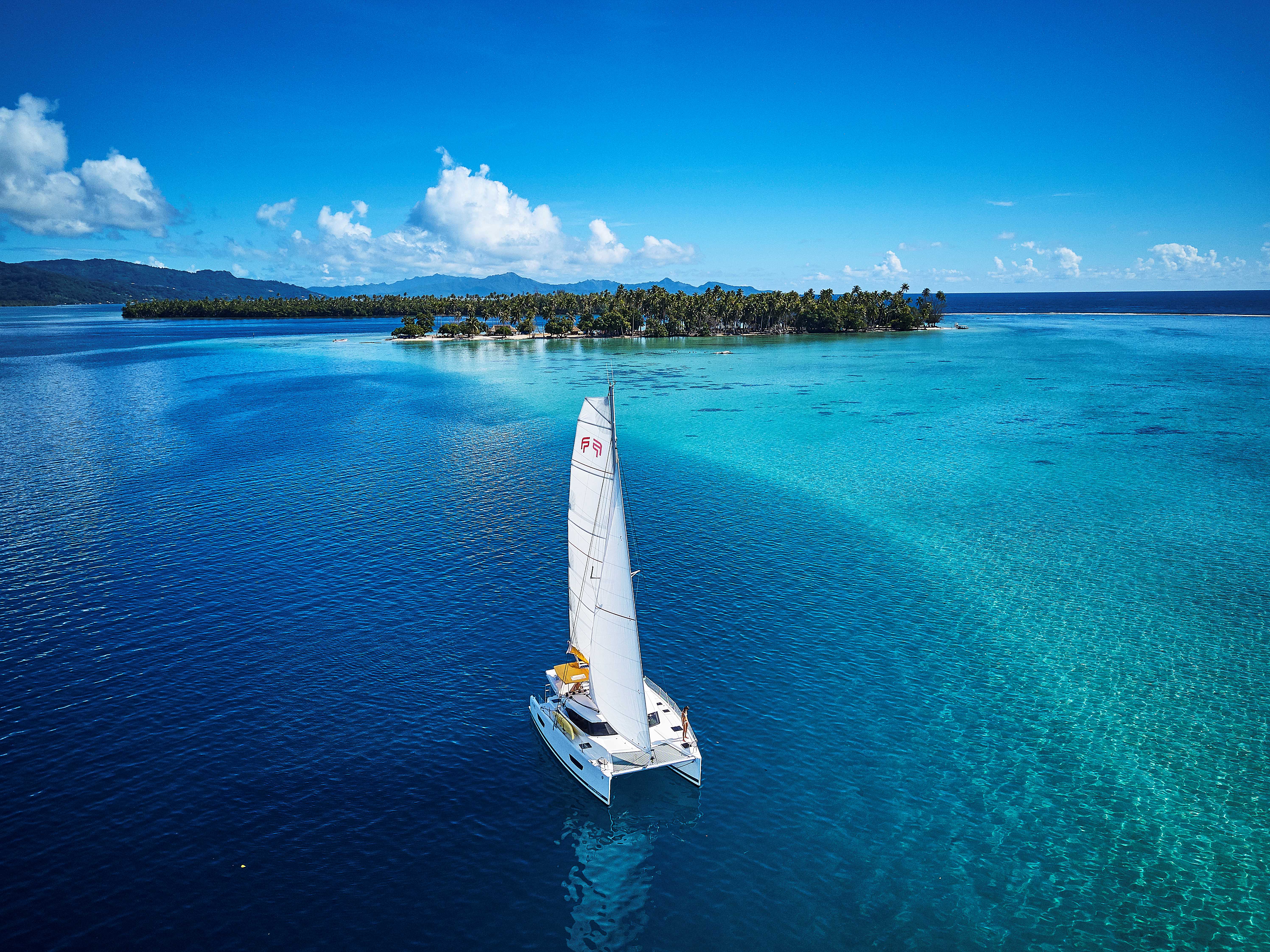 https://tahititourisme.cn/wp-content/uploads/2017/08/Tahiti-Yacht-Charter_Bertrand-Duquenne-01.jpg