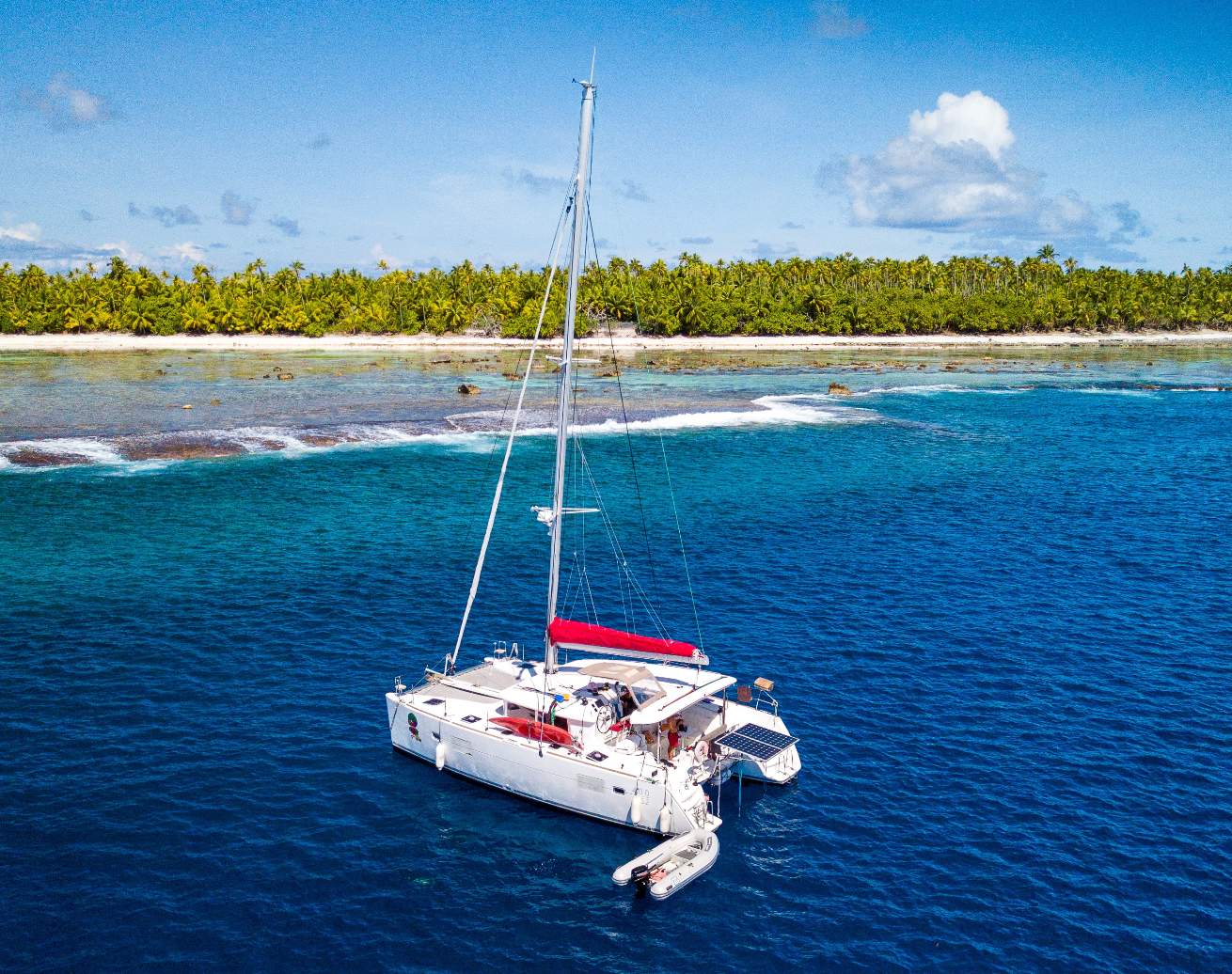 https://tahititourisme.cn/wp-content/uploads/2021/12/Poe-charter-location-de-catamaran-Tahiti-et-excursion-journee-Tetiaroa-Maxi-catamaran-compressed.jpg